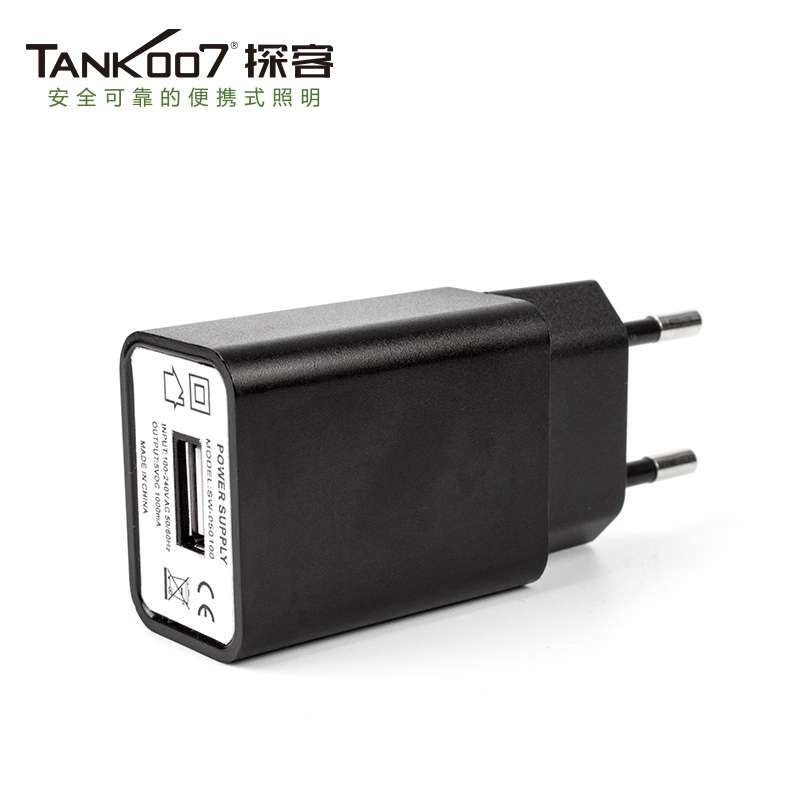 1561513465301121.jpg 手電筒廠家